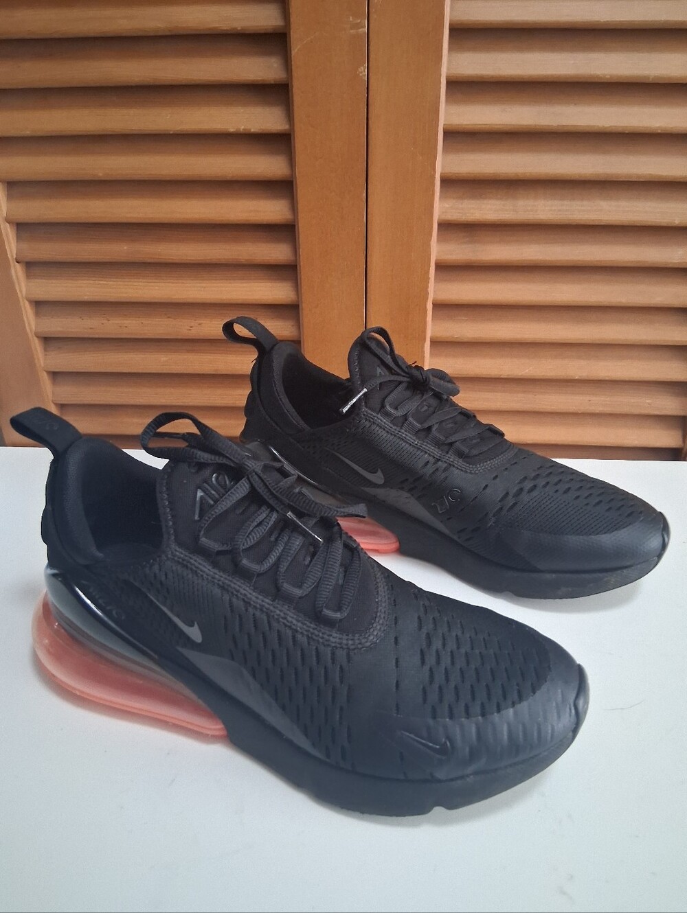 Nike Air Max 270 Black Hot Punch Men's Sneaker * Size: 8 - Picture 3 of 8